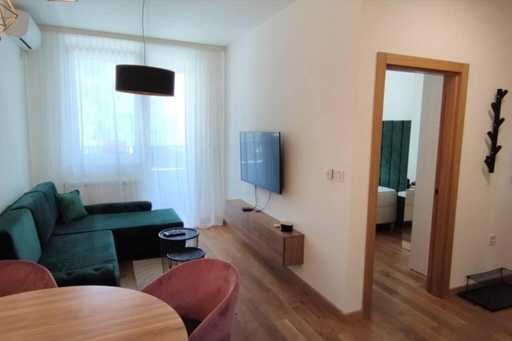 Snp City Center Lux Novi Sad Eksteriør billede