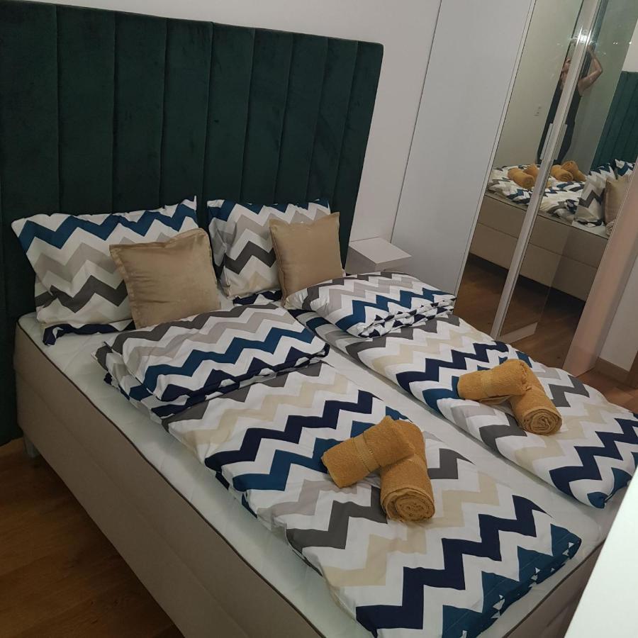 Snp City Center Lux Novi Sad Eksteriør billede